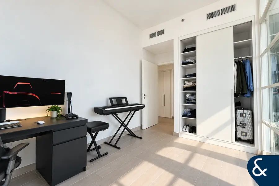 Golf Course View | High Floor | VOT