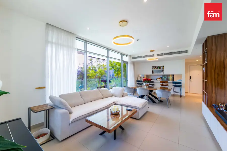 Best Price | Full Park View | Vacant on Transfer