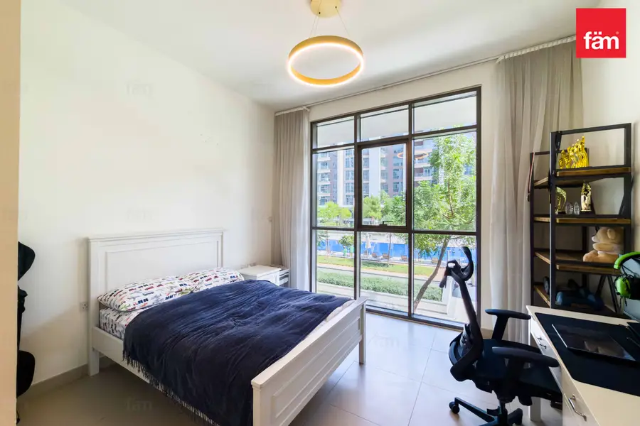 Best Price | Full Park View | Vacant on Transfer
