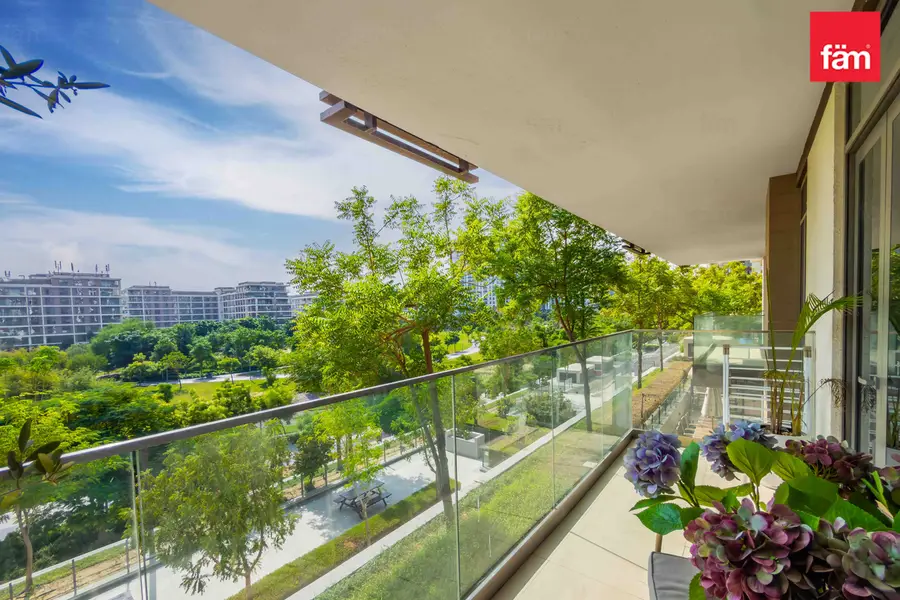 Best Price | Full Park View | Vacant on Transfer