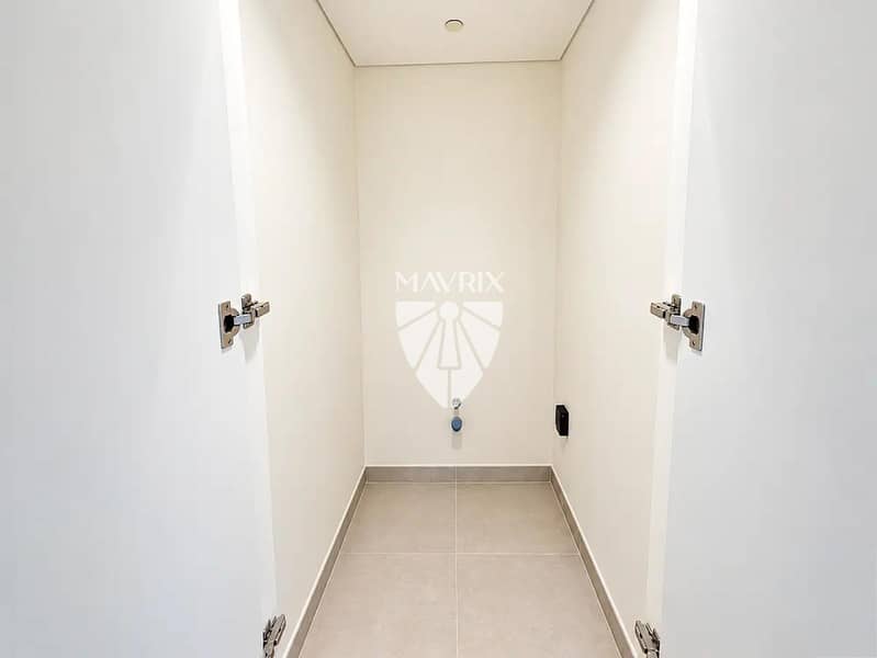9 Image 9
