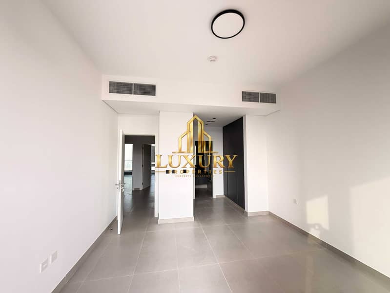 8 LUXURY 4BR STANDALONE VILLA | PRIVATE GARDEN & FREE LANDSCAPING | SARO, MASAAR | AED 220K