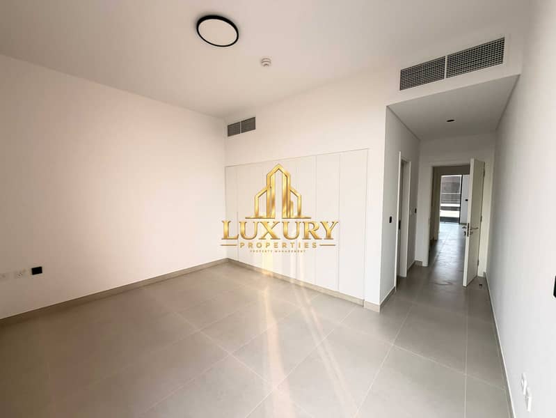 12 LUXURY 4BR STANDALONE VILLA | PRIVATE GARDEN & FREE LANDSCAPING | SARO, MASAAR | AED 220K