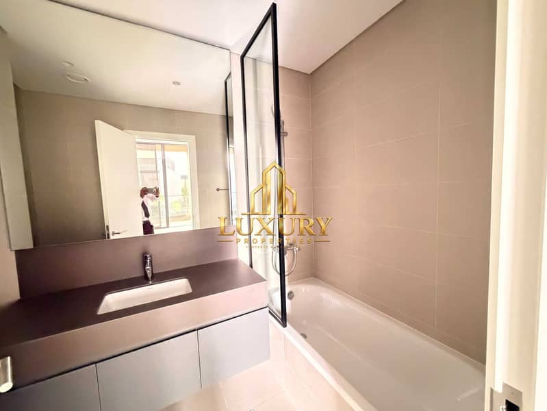 26 LUXURY 4BR STANDALONE VILLA | PRIVATE GARDEN & FREE LANDSCAPING | SARO, MASAAR | AED 220K