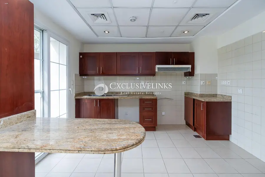 Managed | Unfurnished 2 BR | Avail 21st Nov