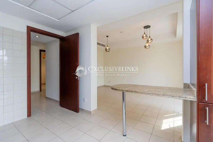 Managed | Unfurnished 2 BR | Avail 21st Nov