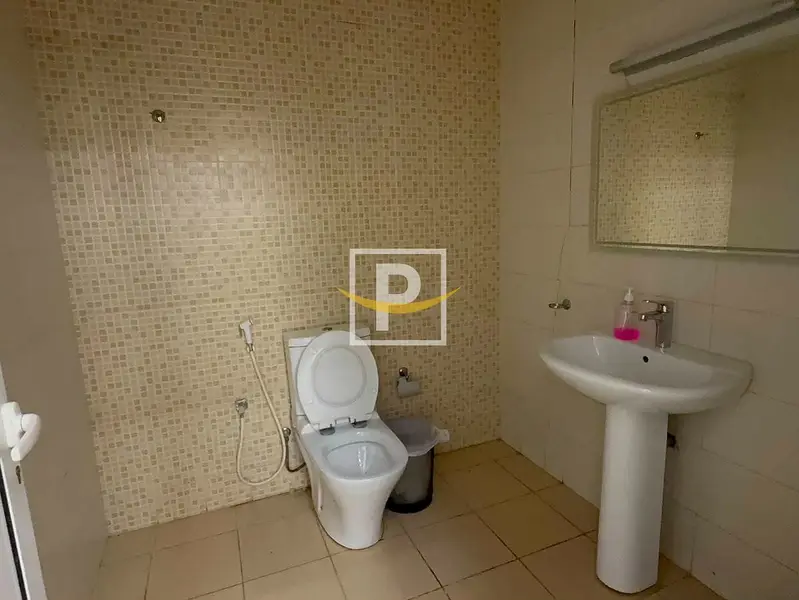 Prime Location | Spacious Warehouse in Al Quoz 4