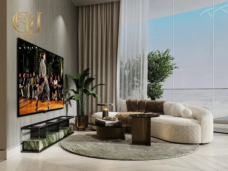 Modern Studio | Great Investment | Canal Crown