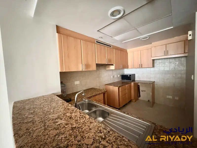 Marina View Apartment | 1 Bedroom | Large Balcony | Al Murjan Tower