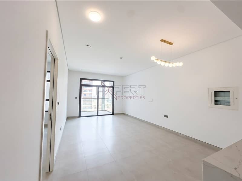 4 Image 4
