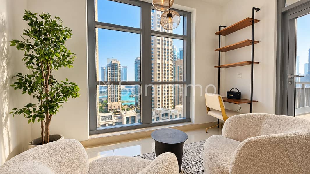 5 Sunlit High-Rise Reading Nook. png