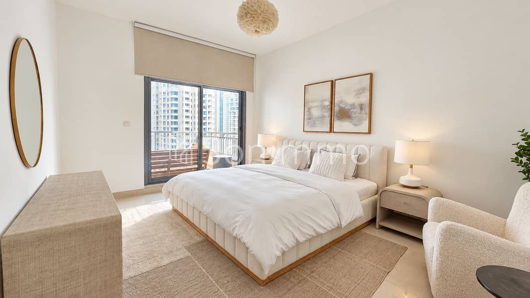 14 Airy Scandinavian Bedroom with City Views. png
