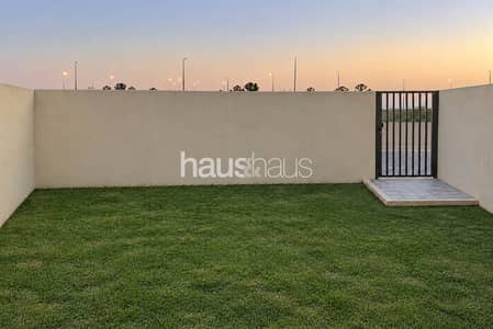 3 Bedroom Townhouse for Rent in Dubai South, Dubai - 3BR Single-Row | Large Garden | Ready Now 3 Bedroom Townhouse for Rent in Dubai South, Dubai - 3BR Single-Row | Large Garden | Ready Now