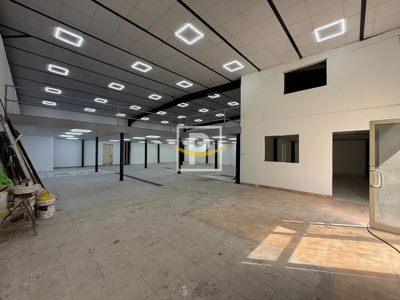 Fitted Warehouse in Al Quoz | Prime Location