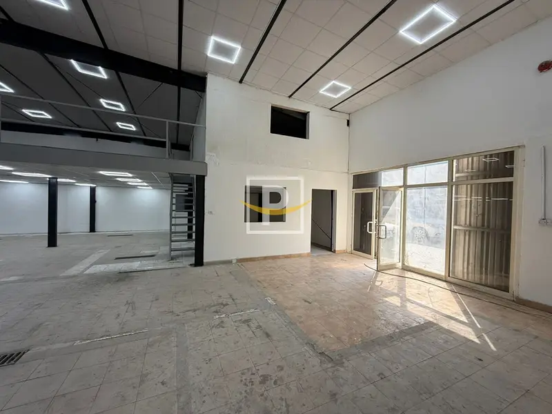 Fitted Warehouse in Al Quoz | Prime Location