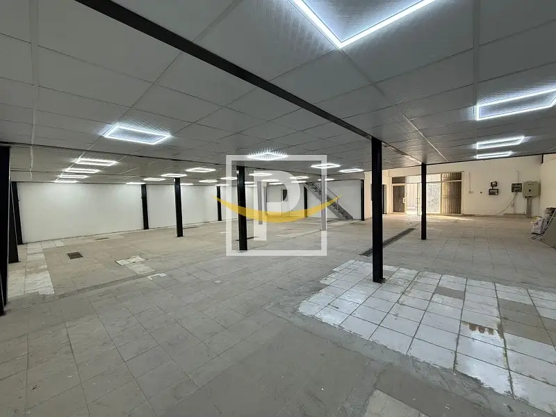 Fitted Warehouse in Al Quoz | Prime Location