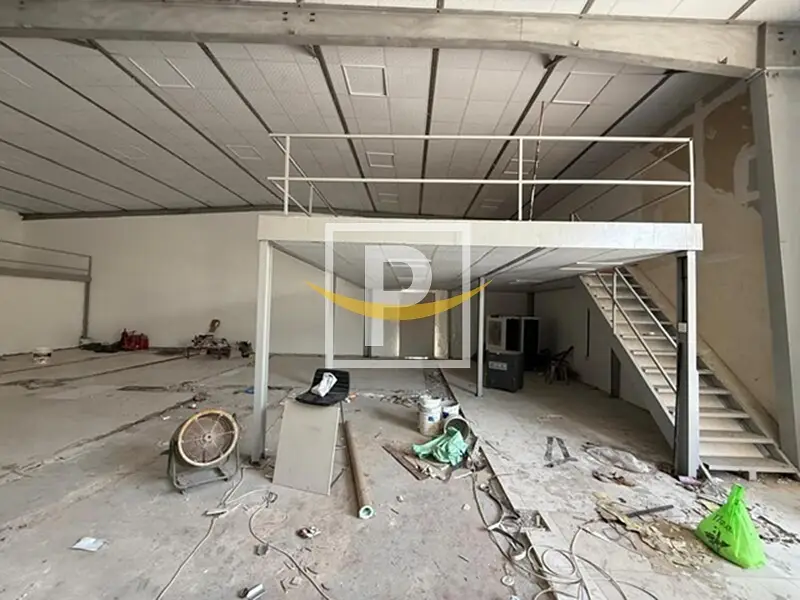 Fitted Warehouse in Al Quoz | Prime Location