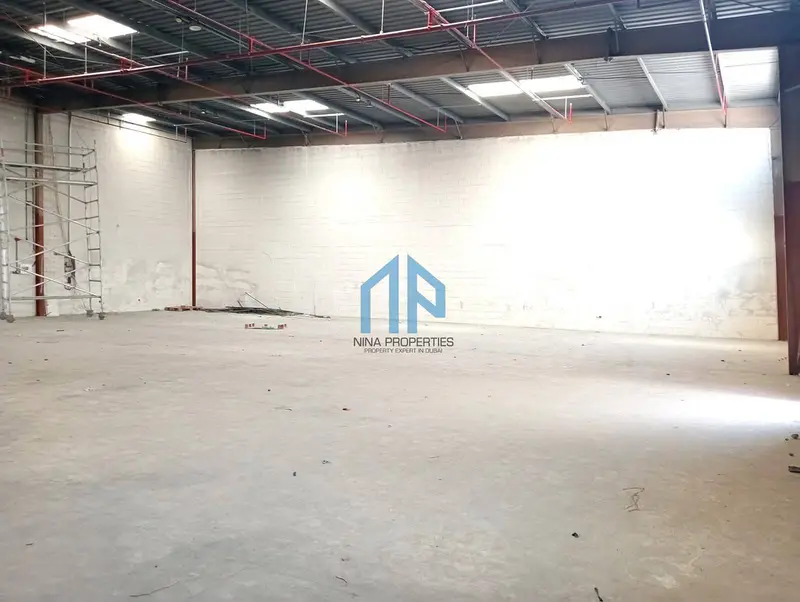 Road Facing Warehouse | Sprinkler System | Storage Only
