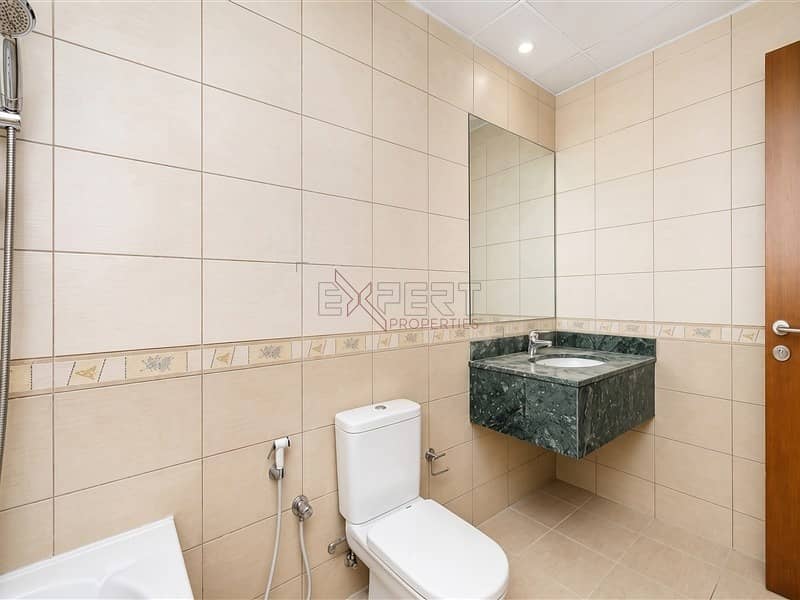 9 Image 9