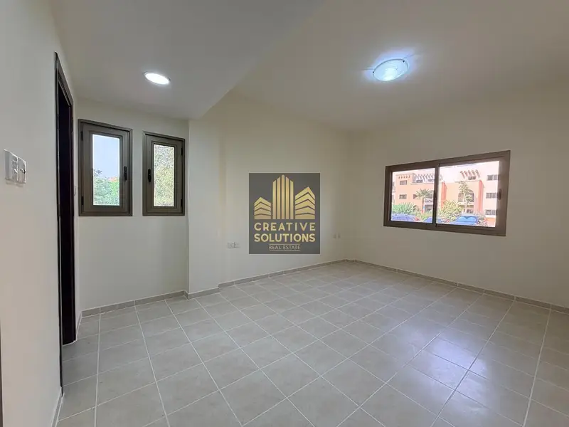 CLOSED KETRO - FAMILY BUILDING -READY TO MOVE