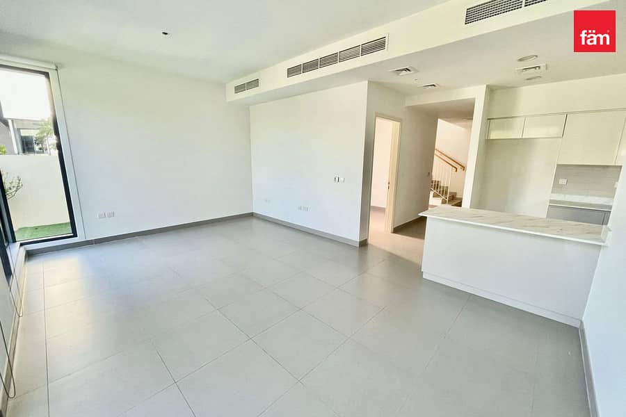 Corner Unit | Green Belt | Well Maintained Corner Unit | Green Belt | Well Maintained