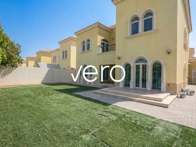 3 Slaapkamers Villa te Huur in Jumeirah Park, Dubai - Photo 1