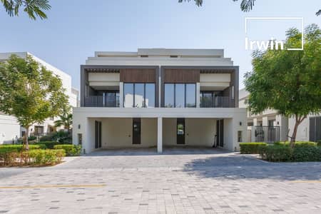 4 Bedroom Villa for Rent in Tilal Al Ghaf, Dubai - Closed Kitchen | Appliances | View Today 4 Bedroom Villa for Rent in Tilal Al Ghaf, Dubai - Closed Kitchen | Appliances | View Today