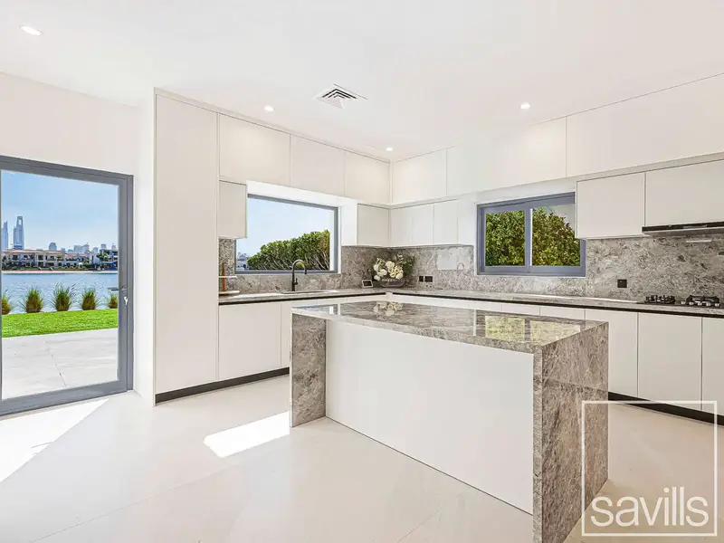 Upgraded | High number | Marina Skyline Views