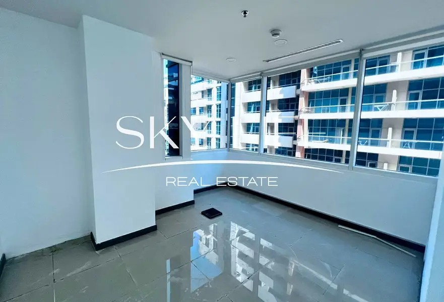 Large Fitted Office | 11 Cabins | 8 Parking Spaces