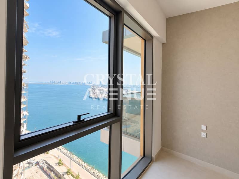 5 Waterfront property interior with harbor views-6. png