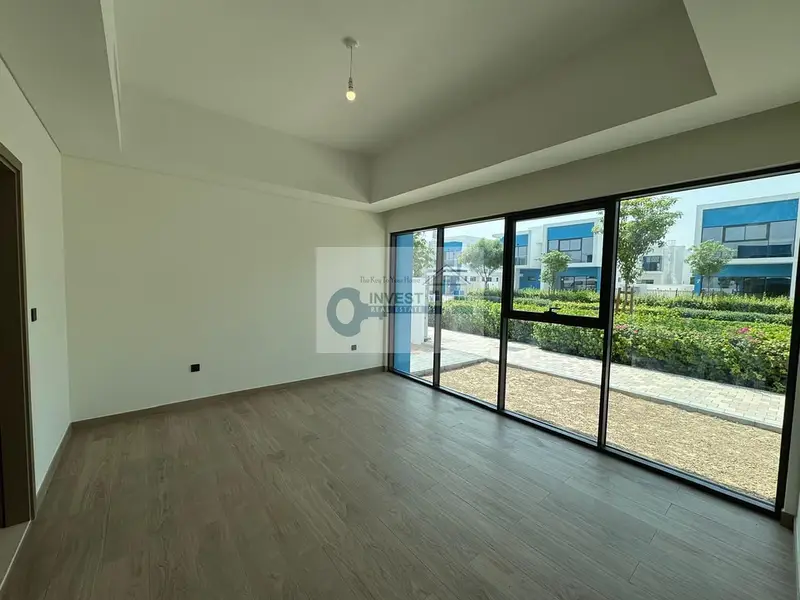 Spacious 6BR Villa | Santorini DAMAC Lagoons | Multiple Views | Unfurnished Family Home