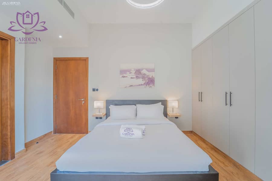 8 Bed 2 2. jpg