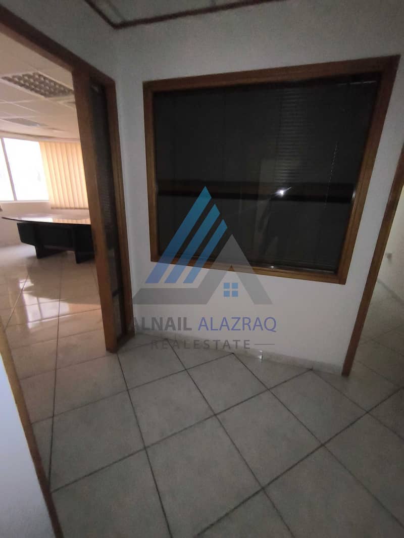 7 1000077120. jpg