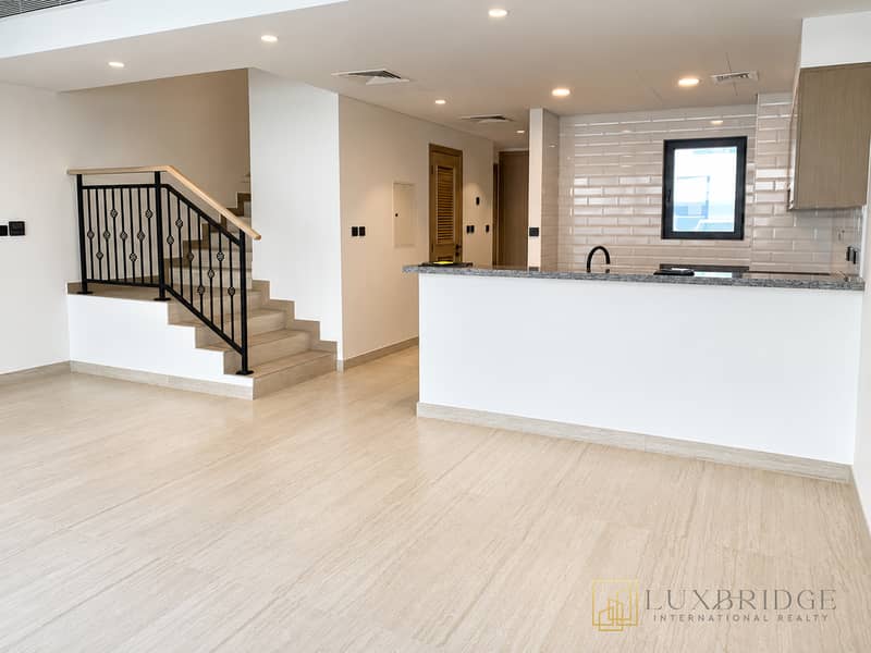 Rijwoning in DAMAC Lagoons,Santorini, 3 slaapkamers, 140000 AED - 16823388 Rijwoning in DAMAC Lagoons,Santorini, 3 slaapkamers, 140000 AED - 16823388