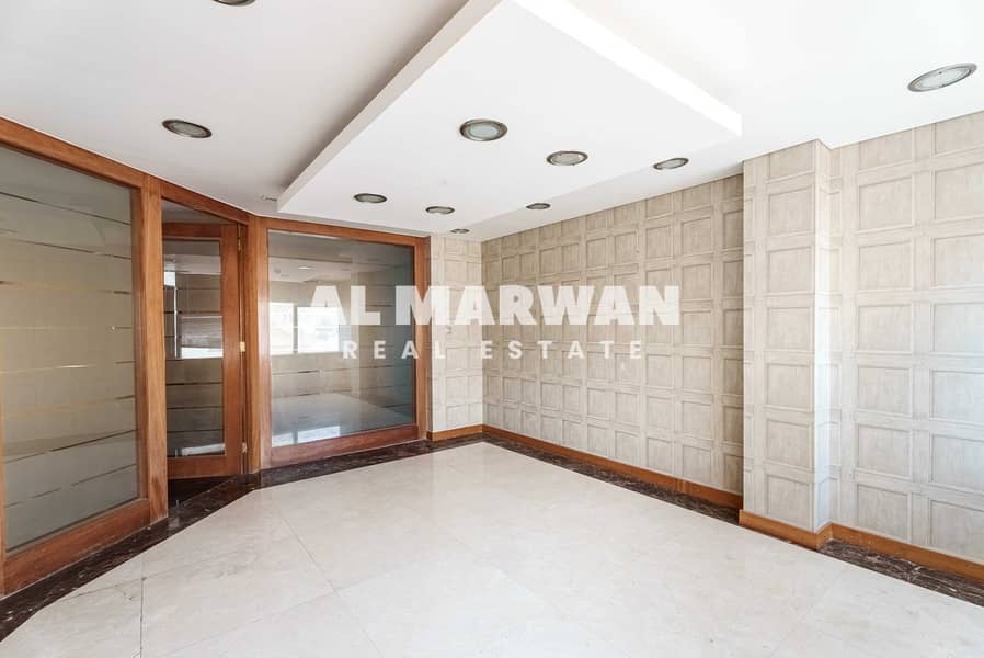 2 Corniche Plaza 1_602 & 603_-8. jpg