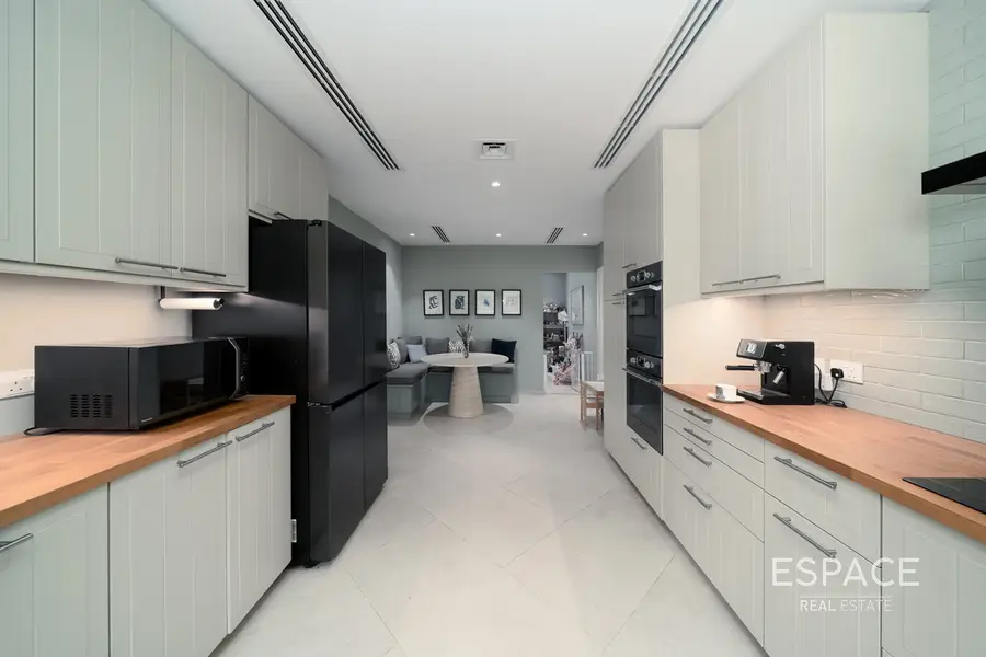 Meadows 1 | 3 Bedroom Maid & Study | Private Pool