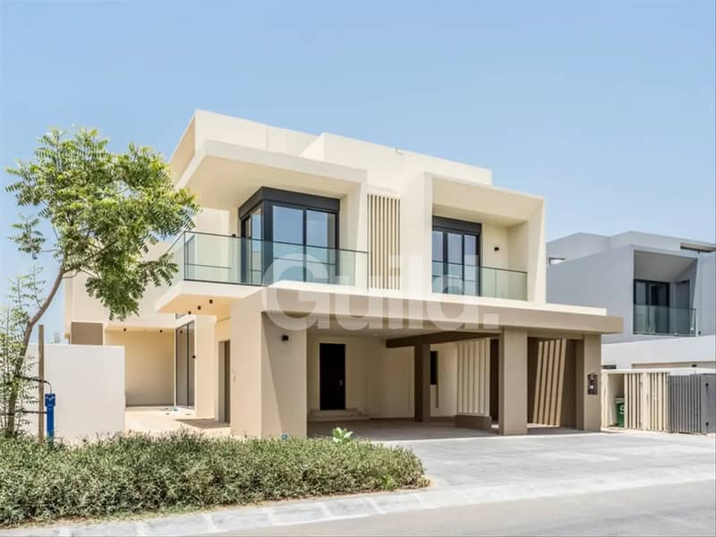 Upgraded Villa | Large 6 Bedrooms | Type D2