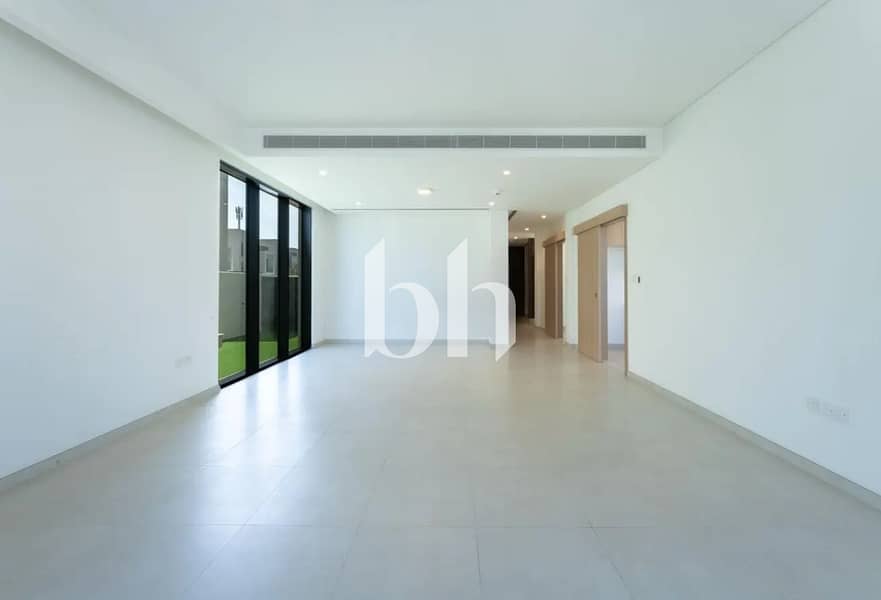 4 Images Image Img