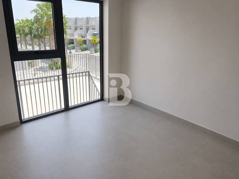 فیلا في MAG City،دستركت 7،مدينة محمد بن راشد (MBR City) 4 غرف 325000 درهم - 12114361 فیلا في MAG City،دستركت 7،مدينة محمد بن راشد (MBR City) 4 غرف 325000 درهم - 12114361