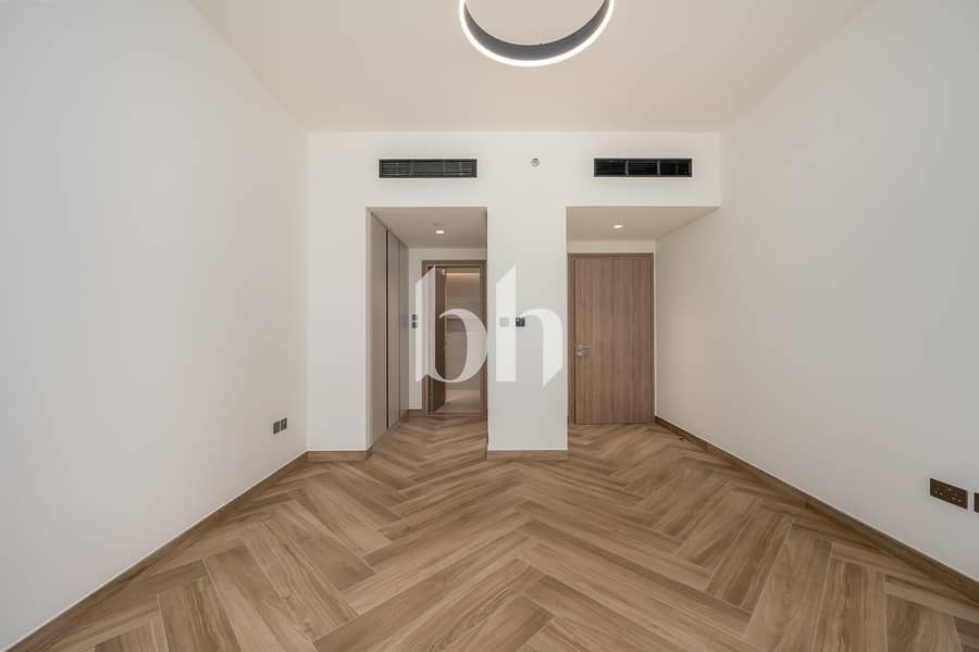 11 images image img