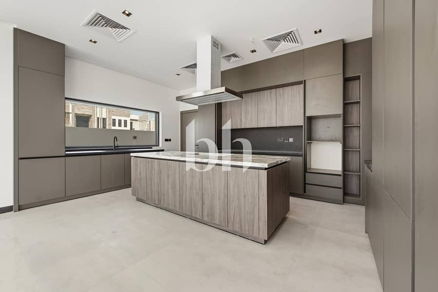 2 images image img