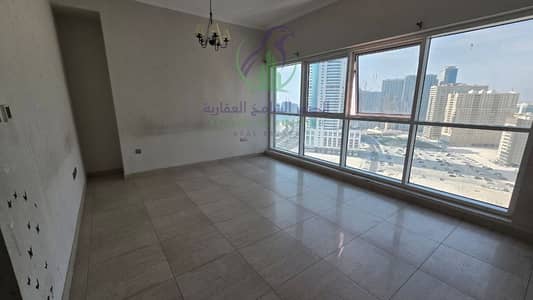 2 Bedroom Flat for Rent in Al Khan, Sharjah - apartment-for-rent-2-bedroom-alkhan-alsharqh-living-room-08. jpg 2 Bedroom Flat for Rent in Al Khan, Sharjah - apartment-for-rent-2-bedroom-alkhan-alsharqh-living-room-08. jpg