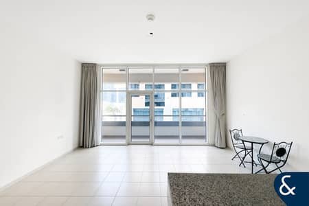 Studio te Huur in Business Bay, Dubai - Appartement in Business Bay,Bay Square,Bay Square 9, 69999 AED - 16703674 Studio te Huur in Business Bay, Dubai - Appartement in Business Bay,Bay Square,Bay Square 9, 69999 AED - 16703674