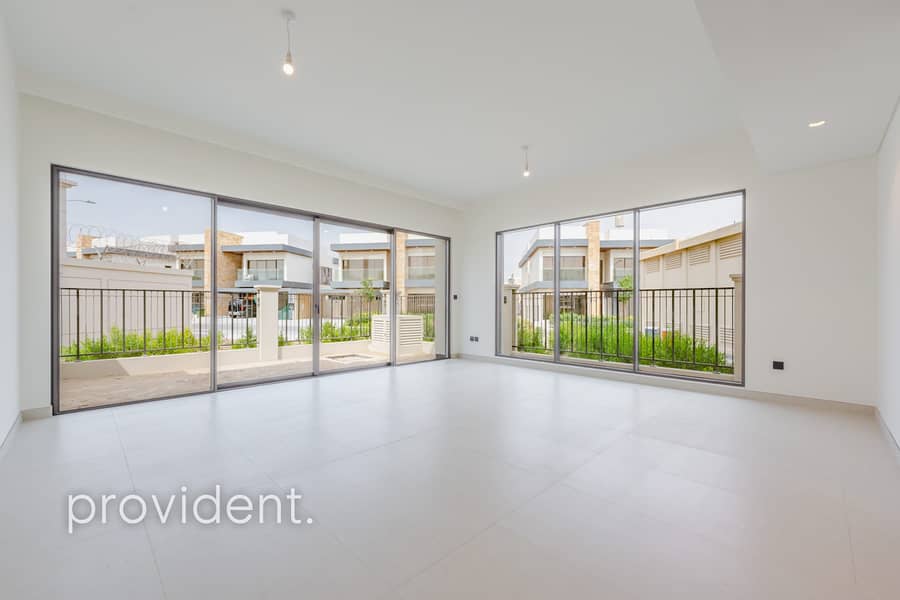 Villetta a schiera a DAMAC Lagoons,Costa Brava, 5 camere da letto, 210000 AED - 16879991 Villetta a schiera a DAMAC Lagoons,Costa Brava, 5 camere da letto, 210000 AED - 16879991