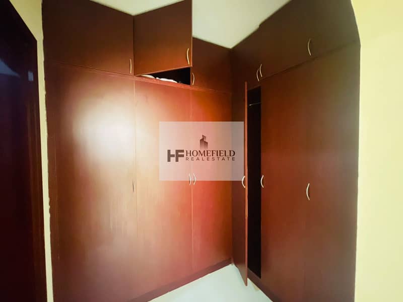 10 a46ac177-8ade-44db-8a88-5a44df625dec. jpg