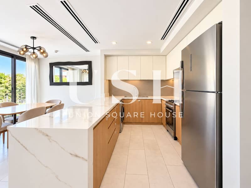 4 Bright Modern Kitchen and Dining Space. png