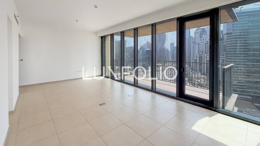 Prime Corner Unit | Vacant | Open Views