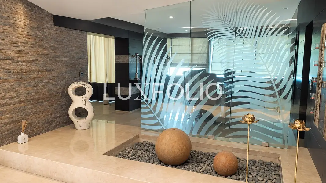 Waterfront Living | Luxury Residence | Furnished