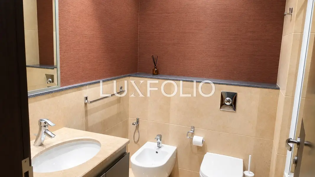 Waterfront Living | Luxury Residence | Furnished