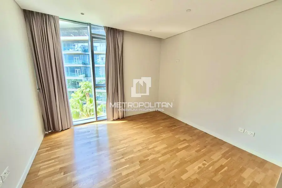 Mid Floor | Resort Style | Well Maintained